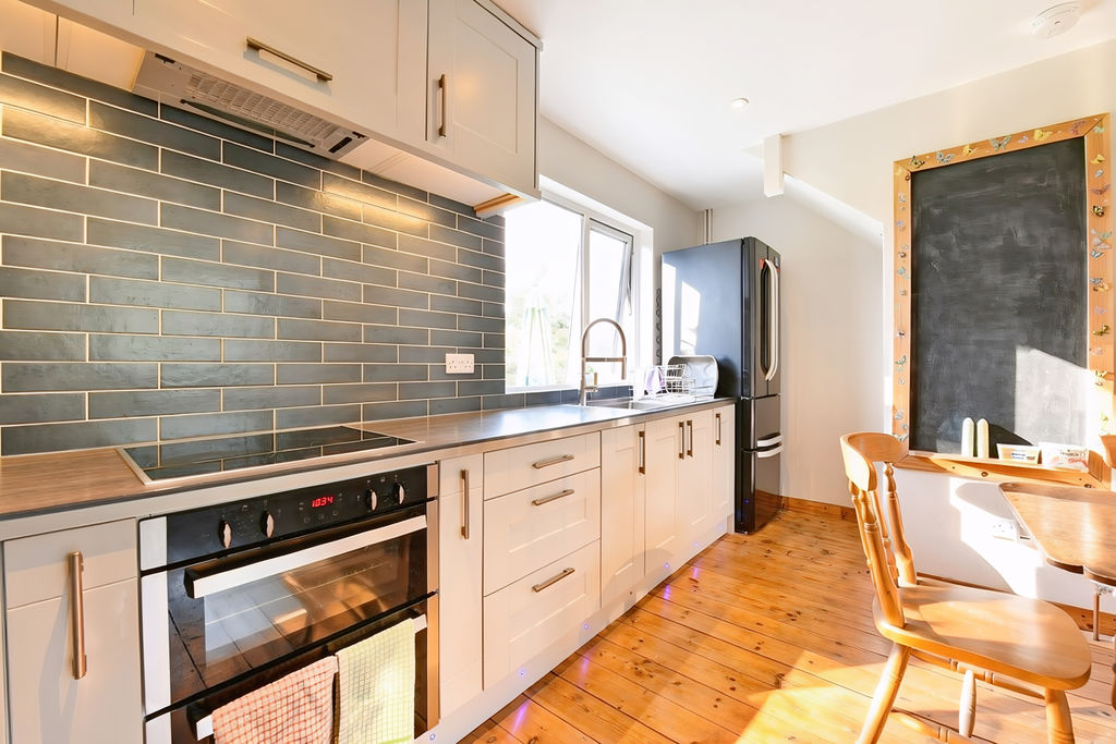 Kitchen / Dining Room- click for photo gallery